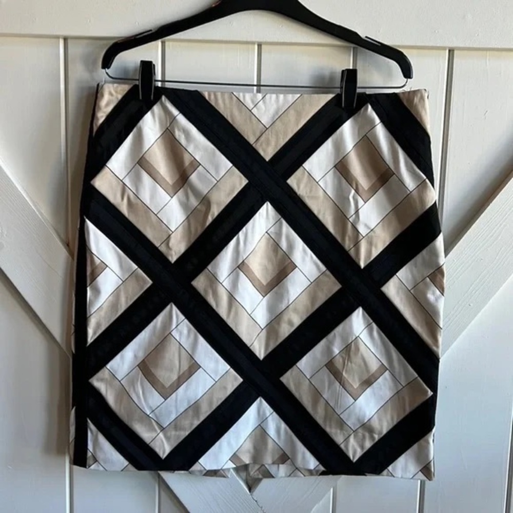 White House Black Market Geometric Pencil Skirt - Black, White, Tan